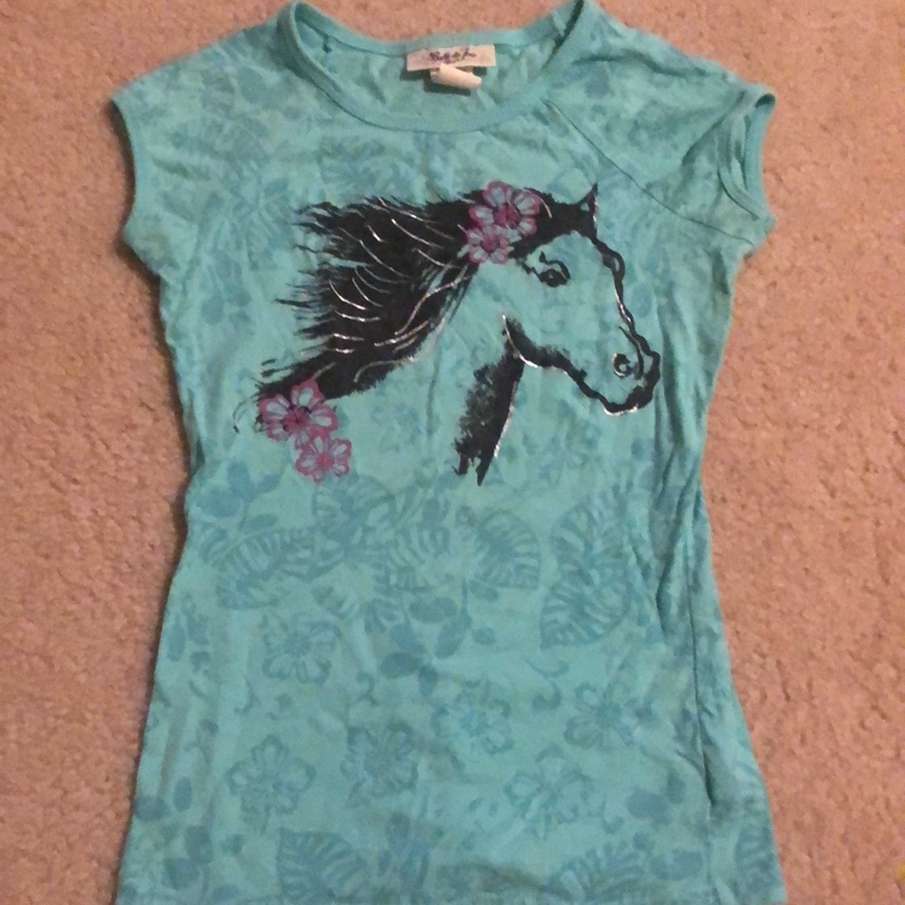 Blue t-shirt size M